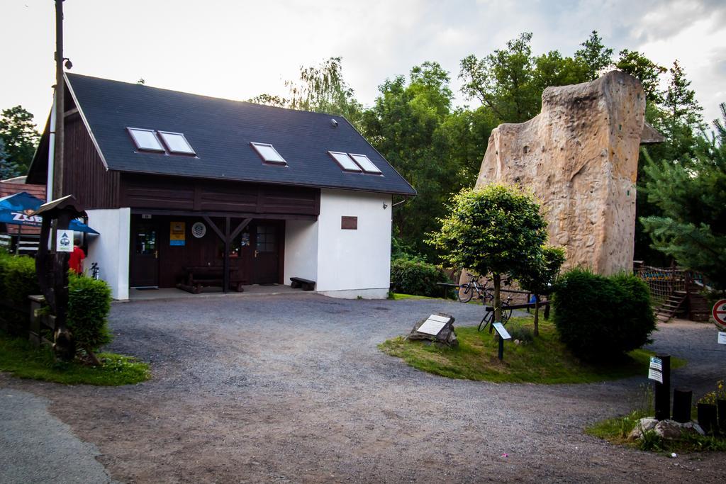 Ústí nad Orlicí 图里斯提卡萨克尔旅舍旅舍 外观 照片